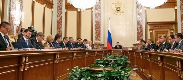 Антикризисный план предполагает возобновление роста ВВП в течение двух лет Антикризисный план предполагает возобновление роста ВВП в течение двух лет