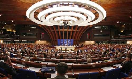 СМИ: в ПАСЕ вместо запланированной повестки обсуждают, что случилось с Путиным СМИ: в ПАСЕ вместо запланированной повестки обсуждают, что случилось с Путиным