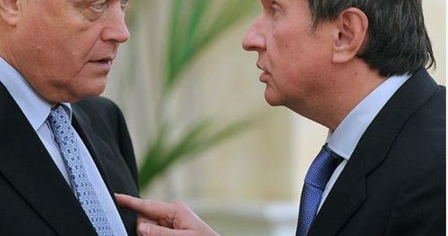 Правительство решило, что доходы Сечина и Якунина — коммерческая тайна Правительство решило, что доходы Сечина и Якунина — коммерческая тайна
