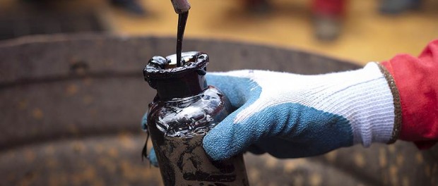 Нефть дорожает. Отреагирует ли рубль? Нефть дорожает. Отреагирует ли рубль?