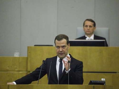 Медведев предложил начинать повышение пенсионного возраста с себя Медведев предложил начинать повышение пенсионного возраста с себя