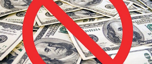 В России опять вернулись к идее ограничить хождение доллара В России опять вернулись к идее ограничить хождение доллара