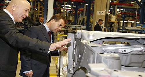 GM не может договориться с российскими дилерами GM не может договориться с российскими дилерами