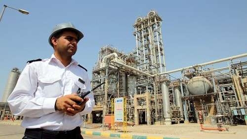 Снятие санкций с Ирана тревожит рынок нефти и рубль Снятие санкций с Ирана тревожит рынок нефти и рубль